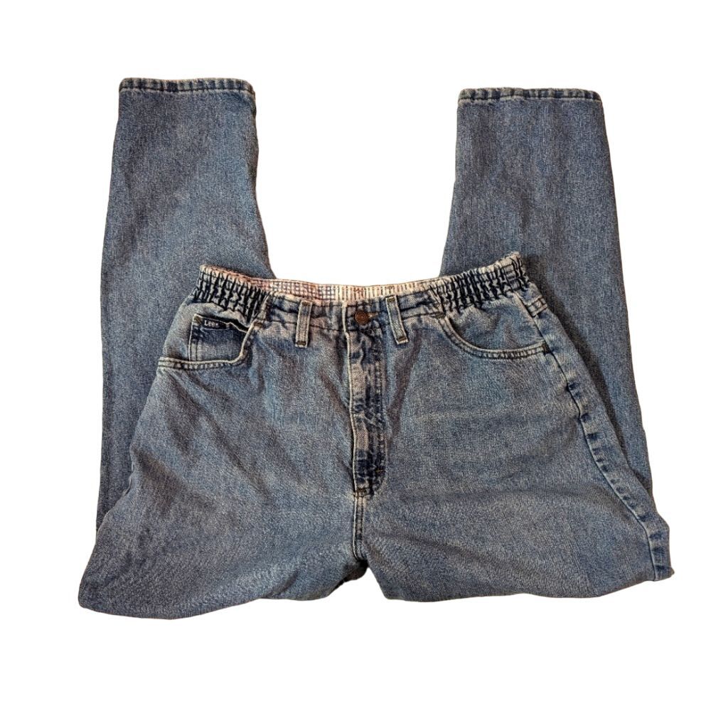 Medium wash vintage lee jeans straight cut size 12 petite
